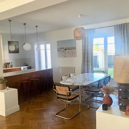 Maison De Charme A Proche Et Commerces Holiday home Biarritz